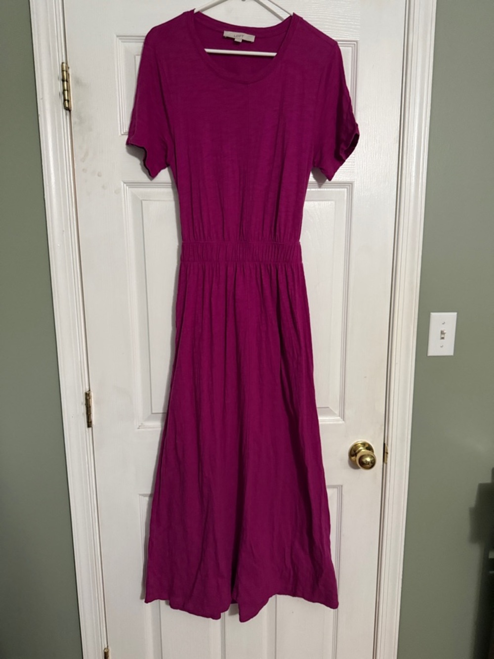 Loft Women’s Magenta Short-Sleeve Midi Dress